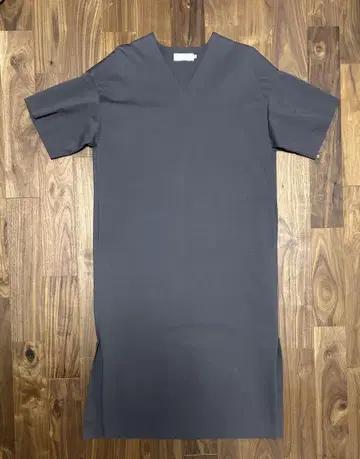 Graphpaper 그라프 페이퍼 그레이 V넥 반팔 원피스