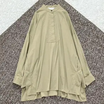 새상품급 TICCA 티카 비브 요크 셔츠 밴드 카라 베이지