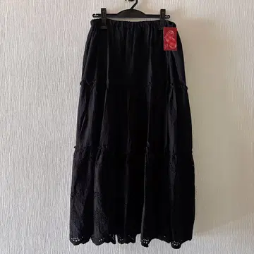 앤드러브 3단 티어드 롱 스커트 블랙