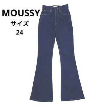 [새상품급] MOUSSY 하이웨스트 리버스 플레어 청바지 사이즈 24
