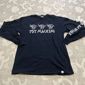 TOY MACHINE 네이비 긴팔 티셔츠