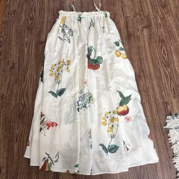 CABaN BLOOMIN' ART 프린트 플레어 스커트