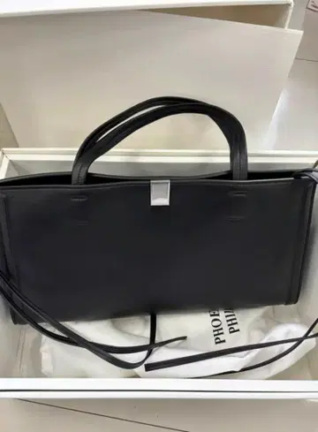 PHOEBE PHILO 블랙 가죽 비즈니스 백 숄더백