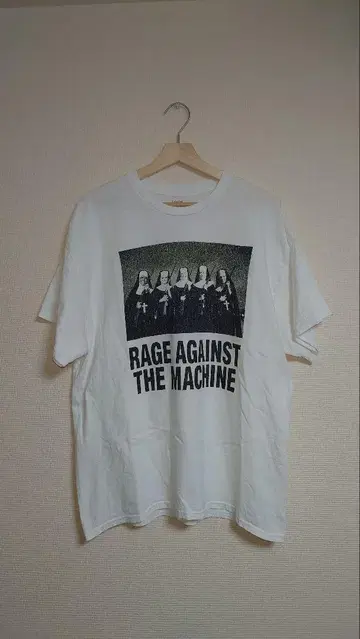RAGE AGAINST THE MACHINE 티셔츠