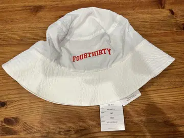 [미사용 새상품] FOURTHIRTY MAT 버킷 햇 화이트