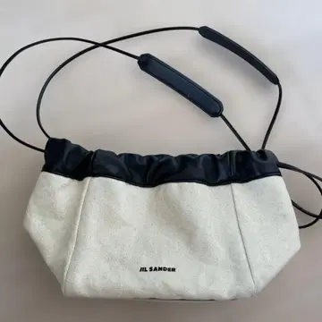 Jil Sander 숄더백 리버서블 베이지/블랙