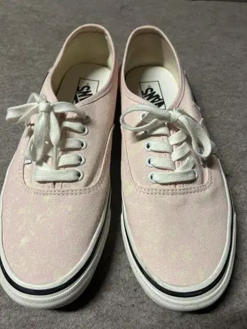 Vans 핑크 캔버스 스니커즈