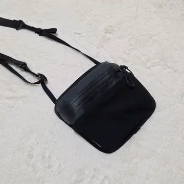 새상품급 베르 바게지 ZIPPY 2.0 DURON 숄더백