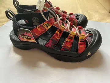 KEEN 뉴포트 H2