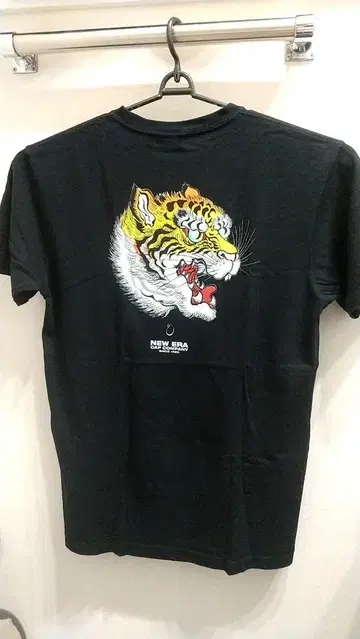 한신 타이거즈 티셔츠 XL 뉴에라