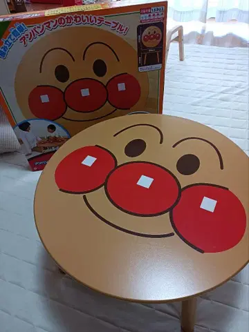 호빵맨 얼굴 테이블 새상품급 입니다