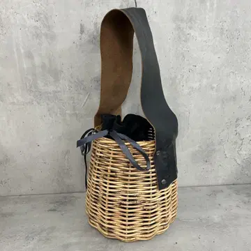 바스켓 백 복조리 원핸들 가죽 패치 스트로우 라탄 양동이형