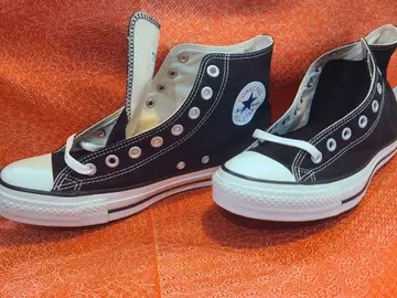 새상품 컨버스 올스타 하이컷 블랙 26.5cm