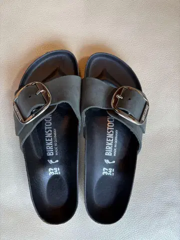 BIRKENSTOCK/마드리드 빅 버클/37/새상품급