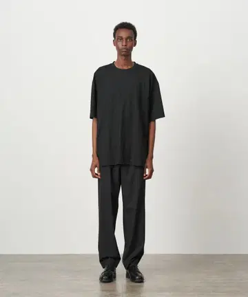 ATON SUVIN OVERSIZED T-SHIRT
