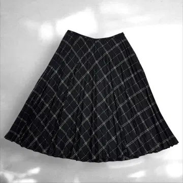 로이스크레용 플리츠 플레어 스커트 고급스러운 체크 무늬 블랙 (D2