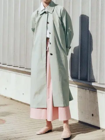Mila Owen 볼륨 플레어 스커트