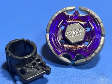 어스 아퀼라 145WD 메탈 파이트 베이블레이드