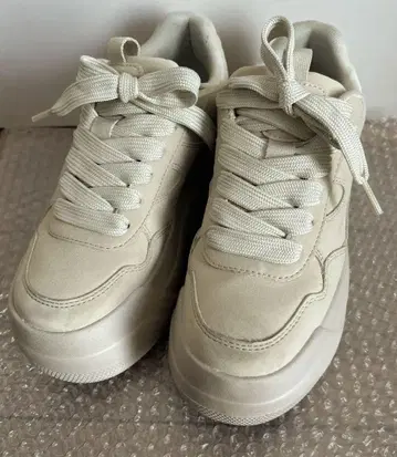 ZARA 플랫폼 스니커즈 37 사이즈 베이지 에크루