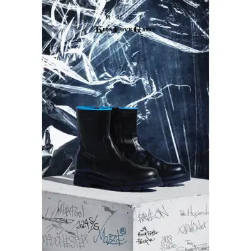 MUZE SIDE ZIP VIBRAM ARCTIC GRIP BOOTS