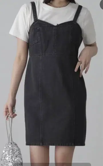 데님 미니 오버롤 스커트 S 사이즈 블랙