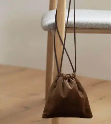 rihka petite petite bag chai tea