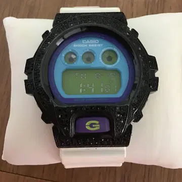 CASIO G-SHOCK 디지털 시계 블랙/화이트