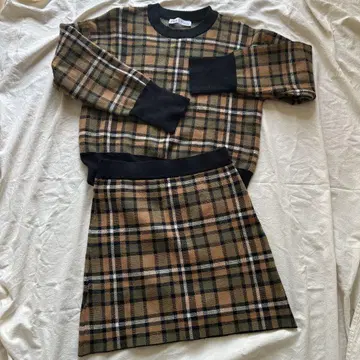 ZARA 체크 무늬 셋업