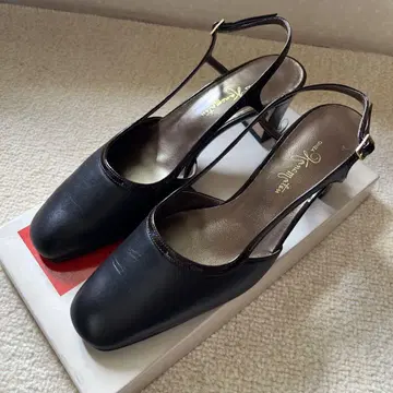 [새상품급] 긴자 카네마츠 스트랩 샌들 뮬 가죽 브라운 23.5cm