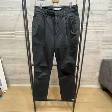 nonnative [논네이티브] 턱 릴랙스 팬츠 [size S]