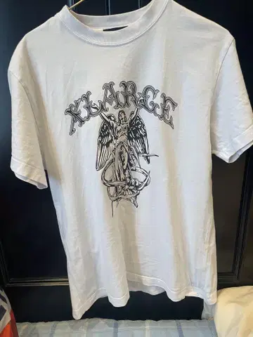 XLARGE 화이트 티셔츠 S 사이즈