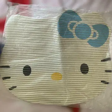 헬로키티 욕실 세척 매트
