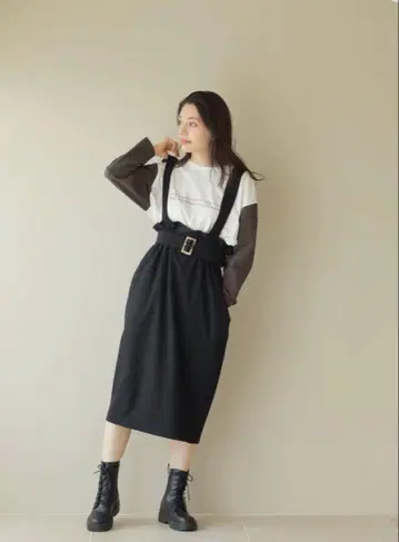 새상품급 LAVANDA 라반다 우노 미사코 서스펜더 허리 프릴 스커트