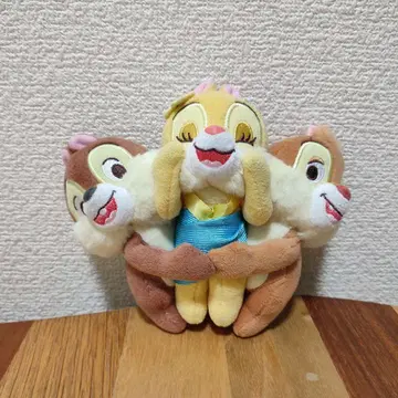 디즈니 칩과 데일 인형 배지