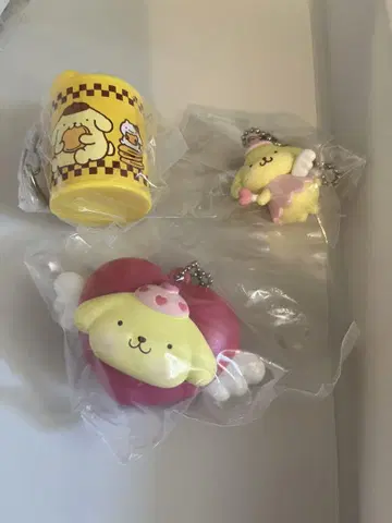 산리오 꿈꾸는 엔젤 스윙 코인 실린더 폼폼푸딩