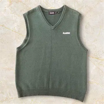 XLARGE 니트 베스트 올리브 그린