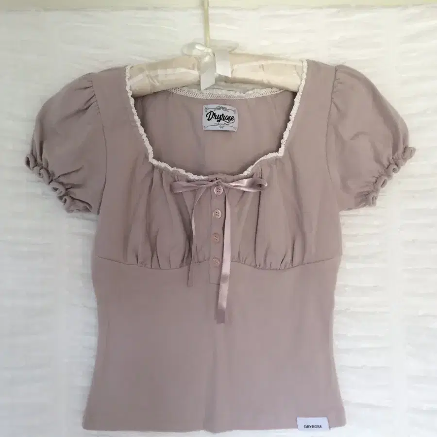 Dried Rose Dorothy Shirring Top Pink on Bunjang Global Site.