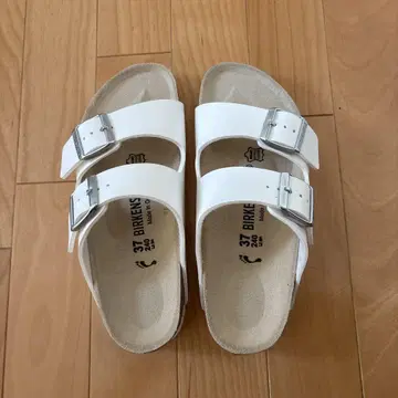버켄스탁 애리조나 화이트