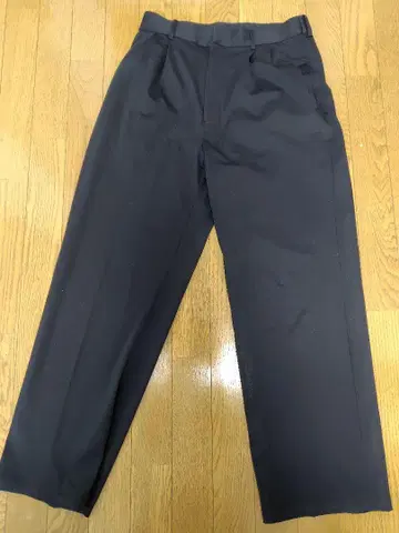 A.TOKYO 블랙 슬랙스 SIZE 2