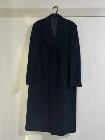 블랙 체스터 코트