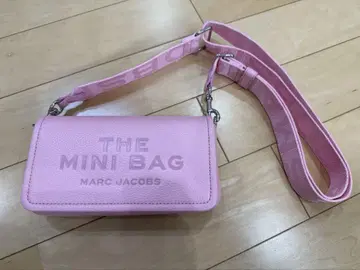 마크제이콥스 더 레더 미니 백