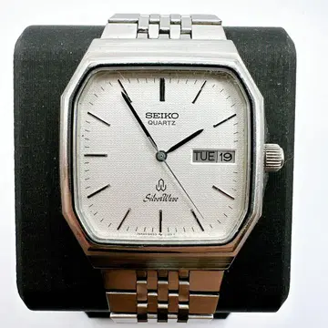 새상품급 작동품 SEIKO 세이코 실버 웨이브 빈티지 남성용 손목시계