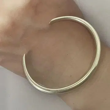 [새상품급] OX JEWELRy Silver Curve Bangle MB
