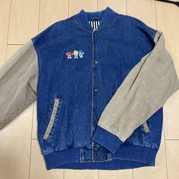 오버 사이즈 데님 바시티 자켓 m&m's 자수