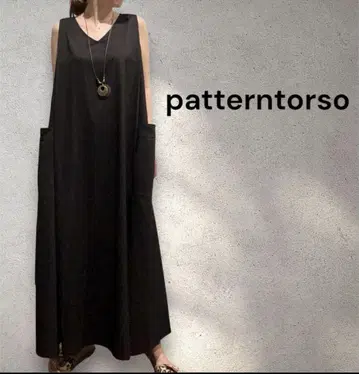 패턴 토르소 블랙 롱 원피스 A 라인