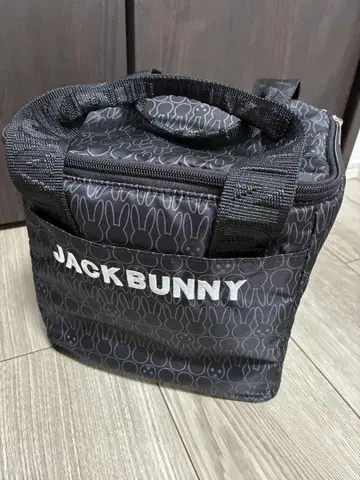JACK BUNNY 쿨러백 블랙 토끼 패턴