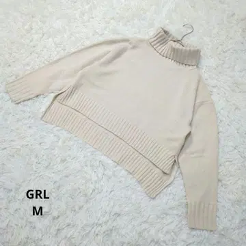 GRL 그레일 터틀넥 니트 밑단 모양 베이지 계열 M