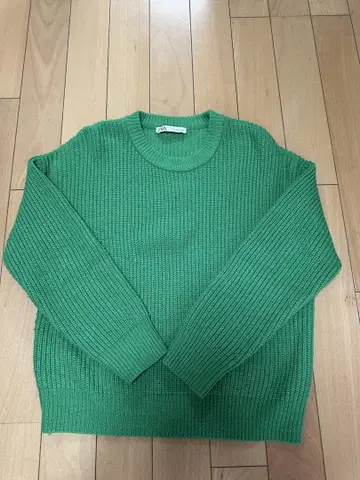 ZARA 그린 니트 스웨터