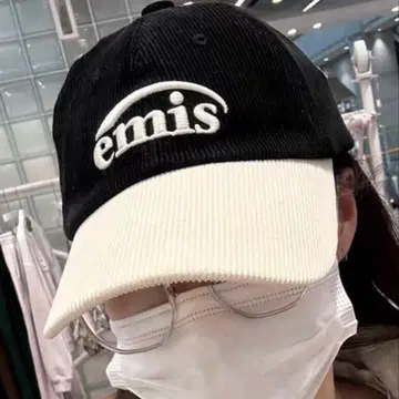 emis 코듀로이 캡 블랙/베이지