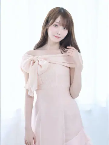 Rose muse airly ribbon offshoulder tops